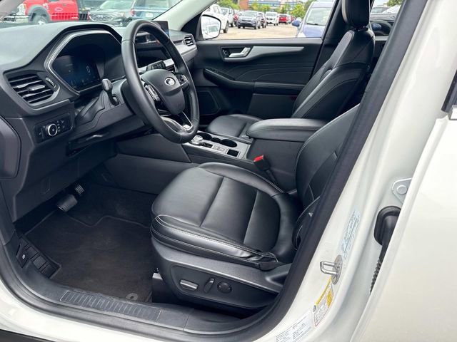 Certified 2024 Ford Escape Platinum image 25