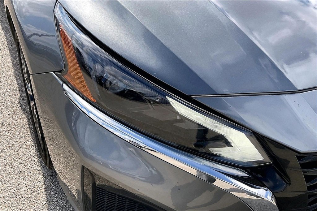Used 2023 Nissan Altima 2.5 SV image 33