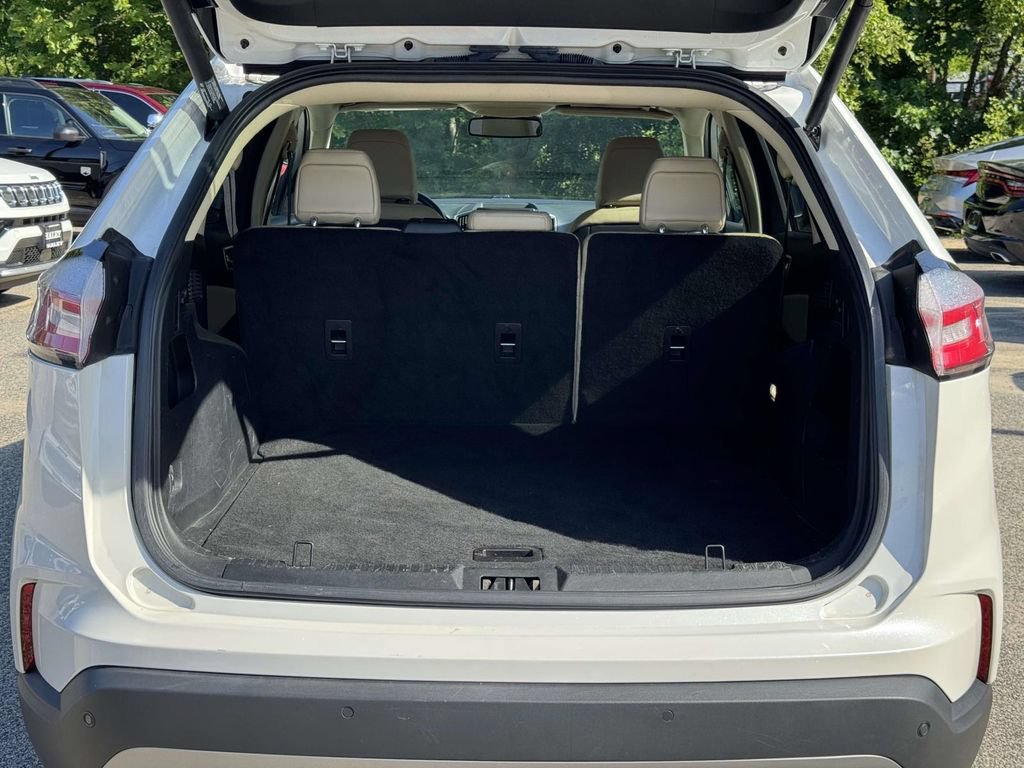 Certified 2022 Ford Edge SEL w/ Convenience Package AWD/4WD image 17