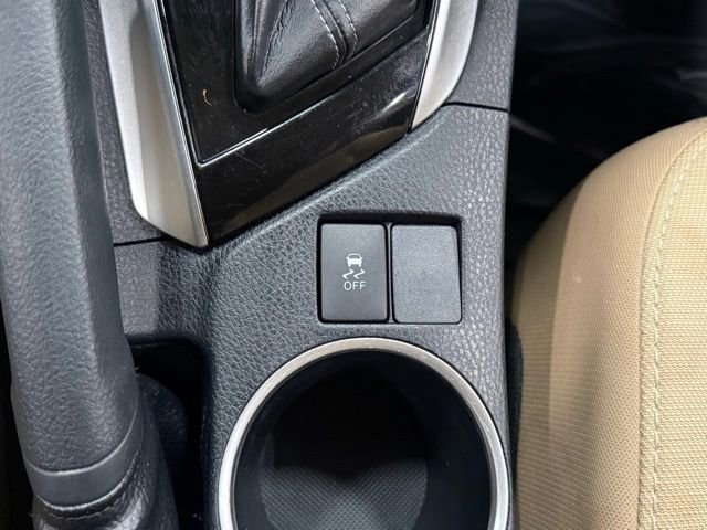 Used 2018 Toyota Corolla LE image 27