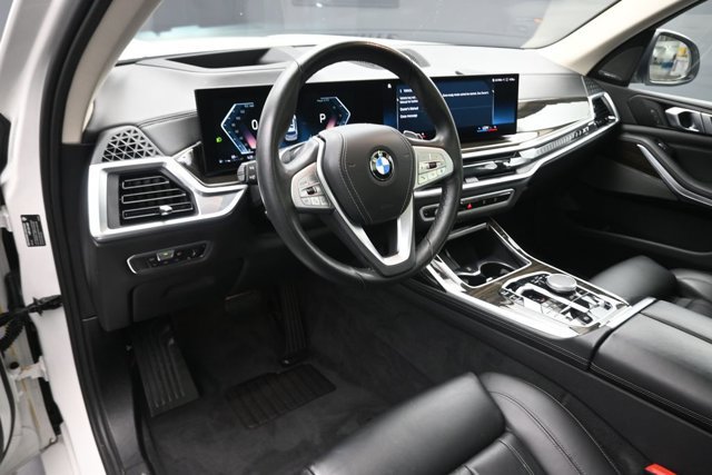 Used 2023 BMW X7 xDrive40i AWD/4WD image 9