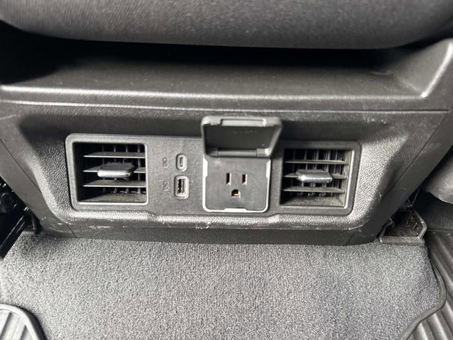 Used 2022 GMC Sierra 1500 Elevation RWD image 15