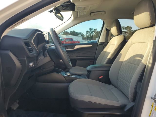 Certified 2022 Ford Escape SE w/ SE Sport Appearance Package image 14