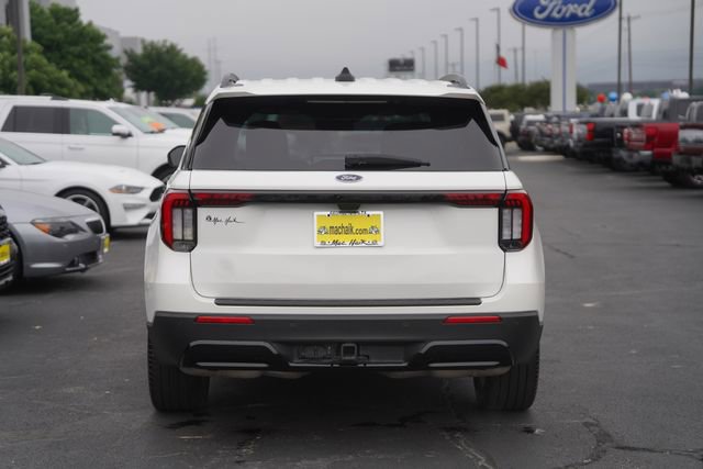 Certified 2025 Ford Explorer ST-Line w/ Premium Package RWD image 7