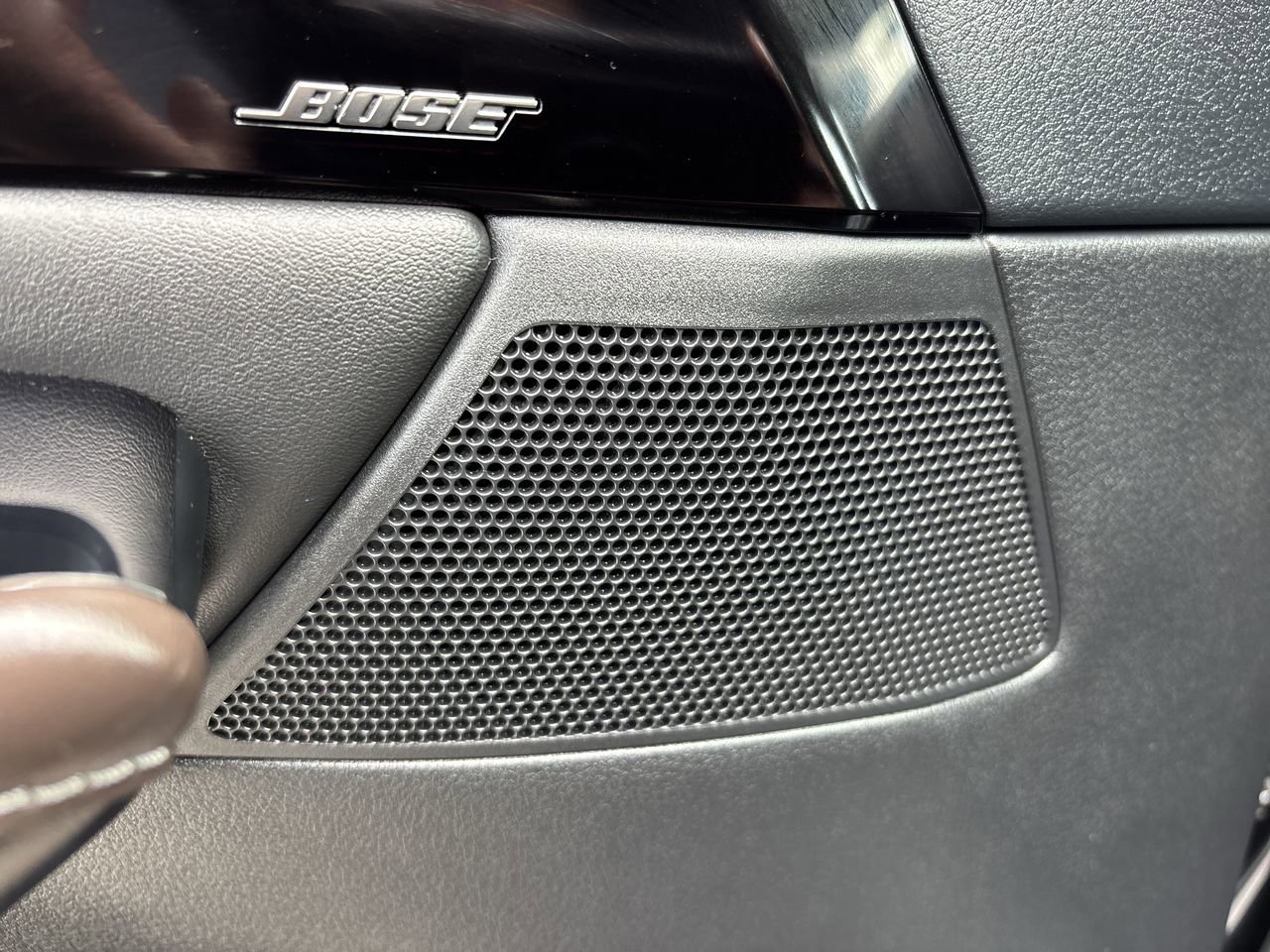 Used 2024 MAZDA CX-30 AWD 2.5 S w/ Premium Package image 19