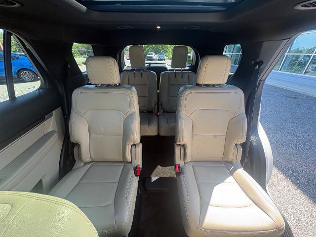 Certified 2018 Ford Explorer Limited w/ Equipment Group 301A FWD image 33