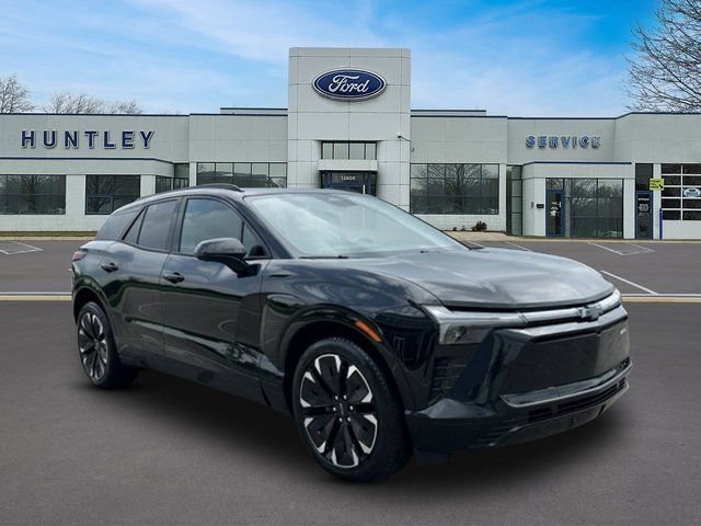 Used 2024 Chevrolet Blazer EV RS AWD/4WD image 2