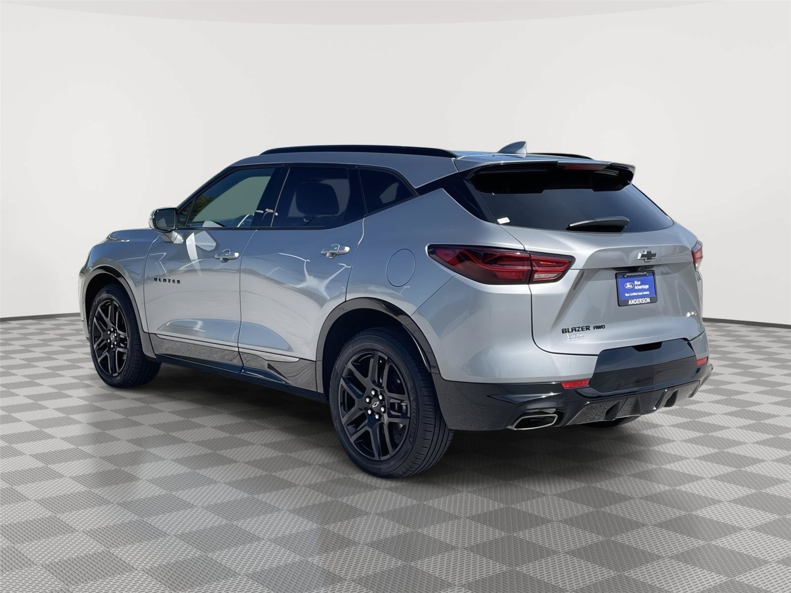 Used 2023 Chevrolet Blazer RS w/ Driver Confidence II Package AWD/4WD image 9