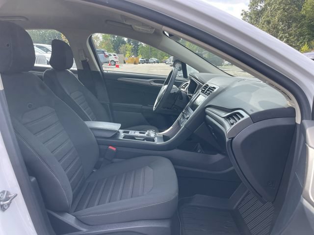 Certified 2020 Ford Fusion SE AWD/4WD image 15