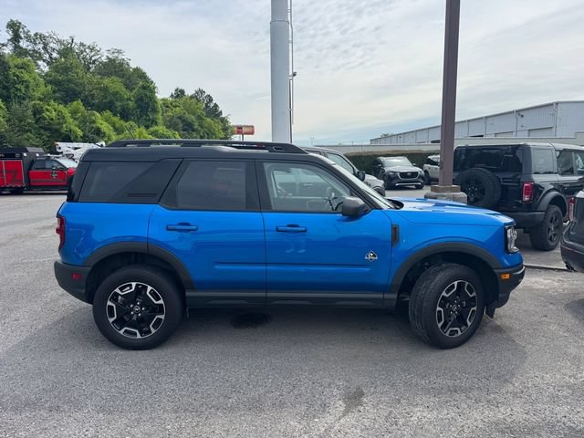 Certified 2022 Ford Bronco Sport Outer Banks w/ Tech Package AWD/4WD image 4