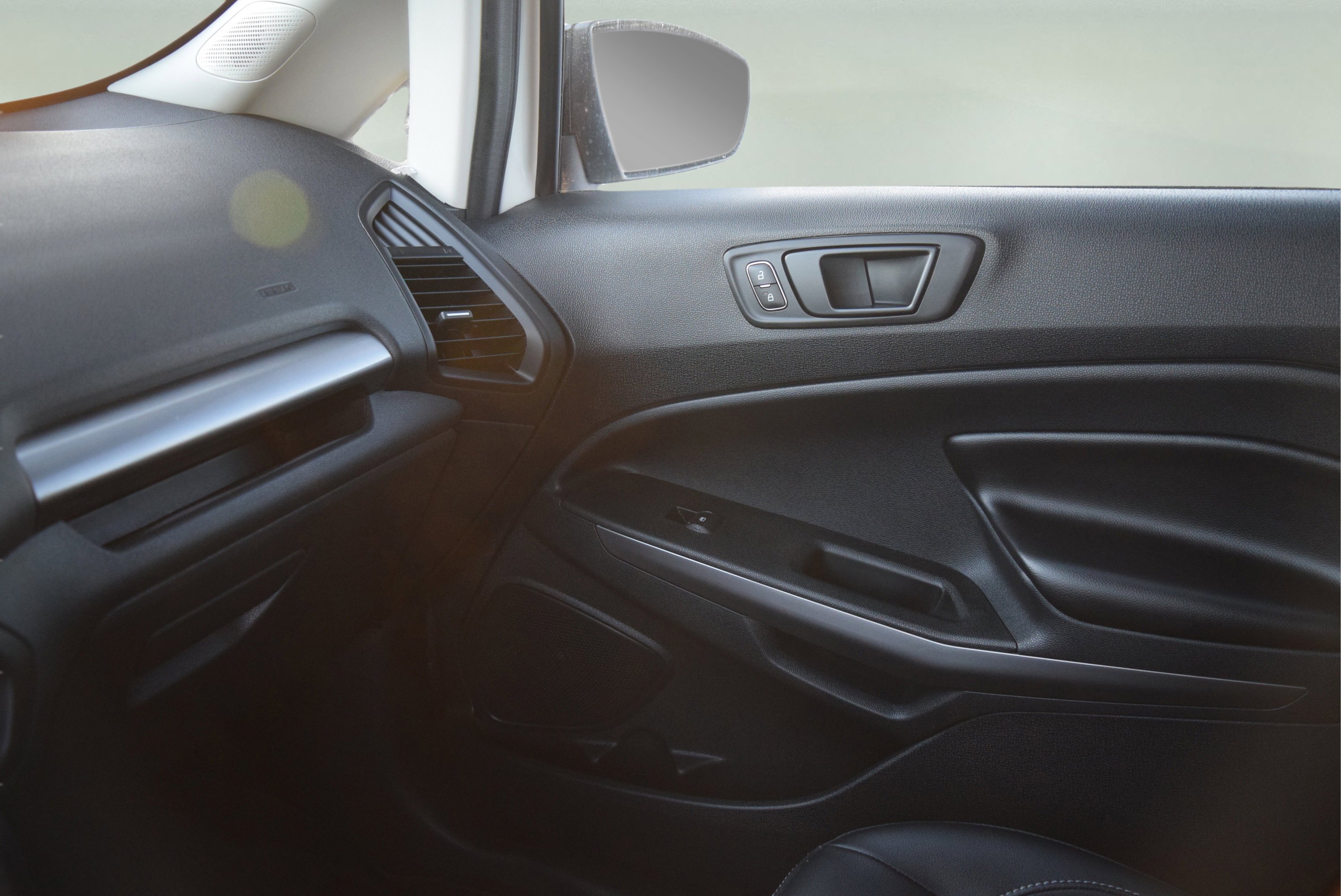 Certified 2021 Ford EcoSport SES image 16