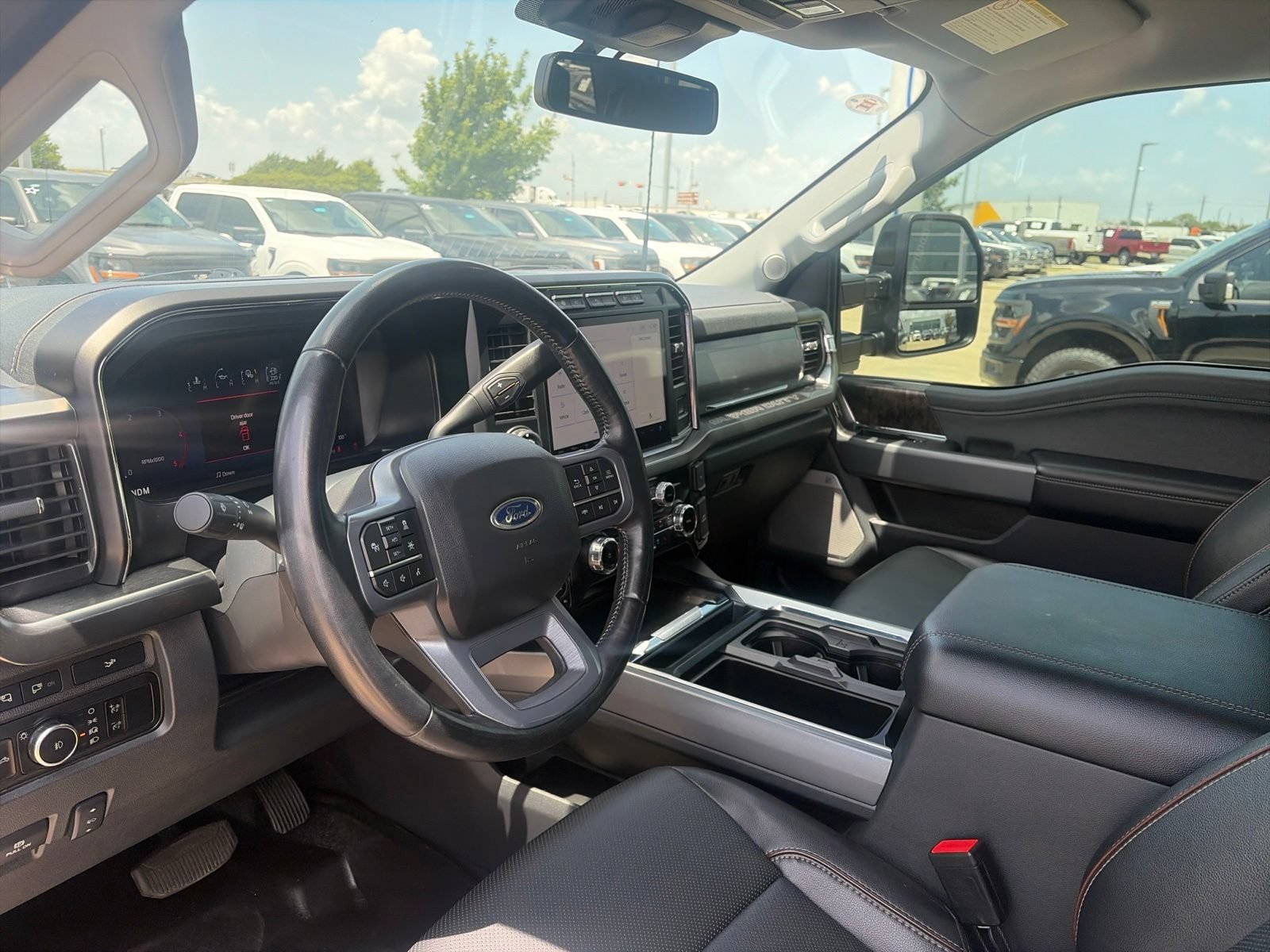 Certified 2023 Ford F350 Lariat w/ Lariat Ultimate Package AWD/4WD image 17