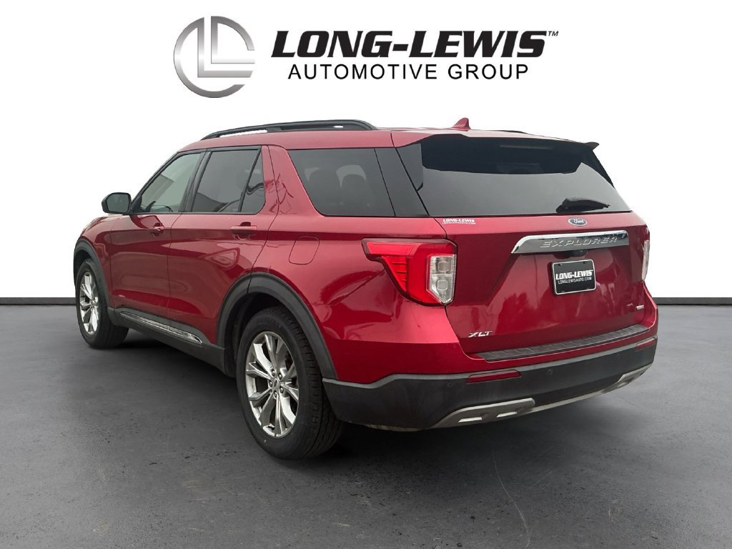 Certified 2020 Ford Explorer XLT w/ Equipment Group 202A RWD image 4