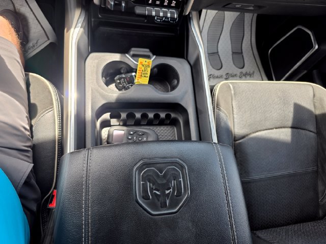 Used 2023 RAM 2500 Laramie AWD/4WD image 22