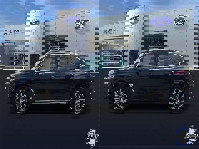 Used 2024 BMW X5 xDrive40i w/ Premium Package image 5