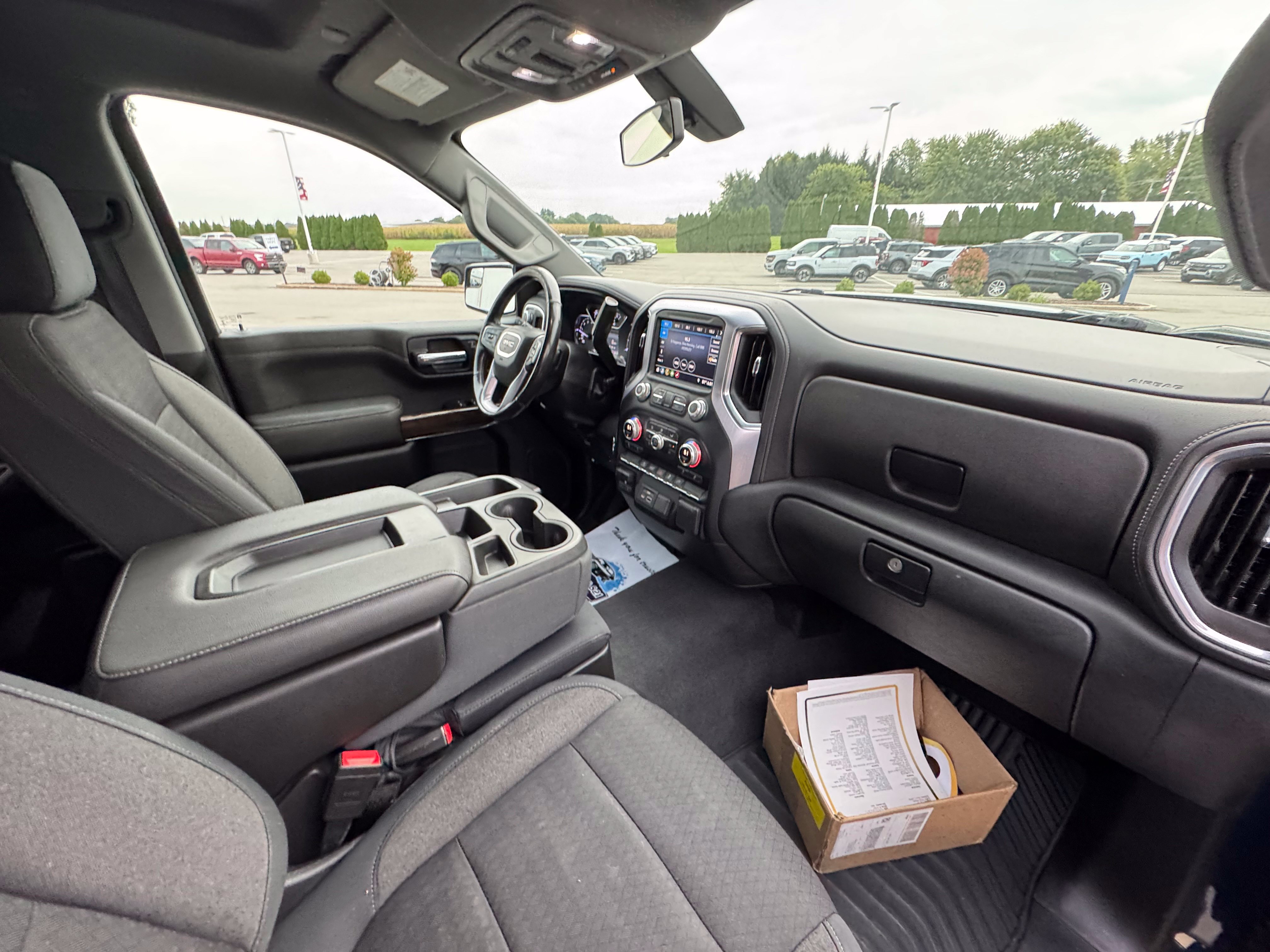 Used 2019 GMC Sierra 1500 SLE w/ SLE Value Package AWD/4WD image 10