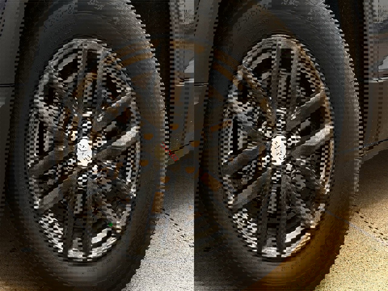 Used 2019 GMC Acadia SLT image 11