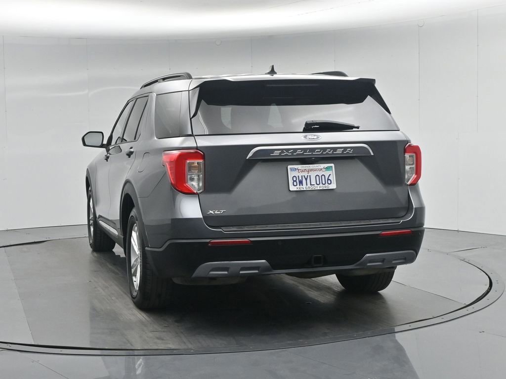 Certified 2021 Ford Explorer XLT image 17