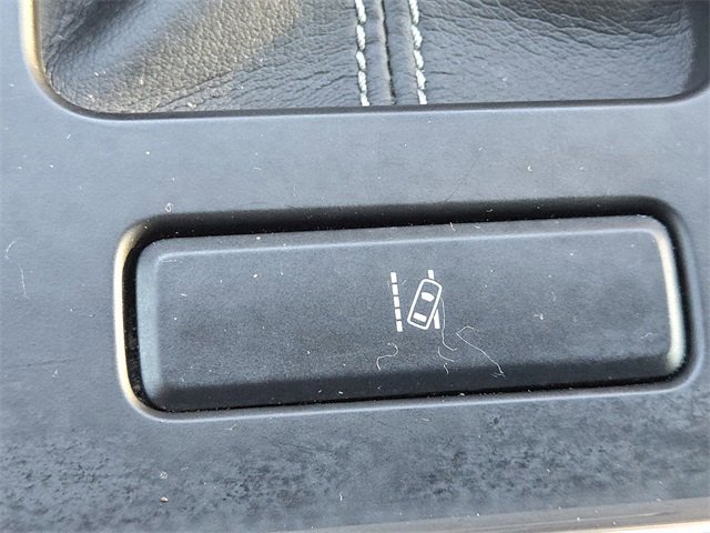 Certified 2018 Ford F150 Raptor w/ Equipment Group 802A Luxury image 17