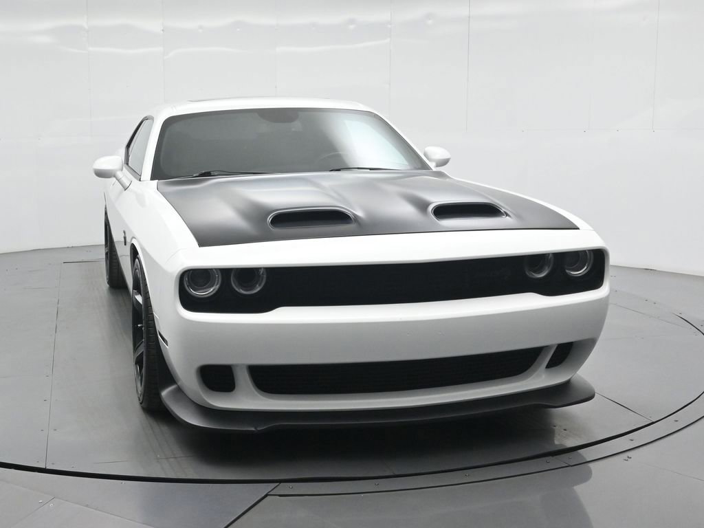 Used 2019 Dodge Challenger SRT Hellcat w/ Laguna Leather Package image 8