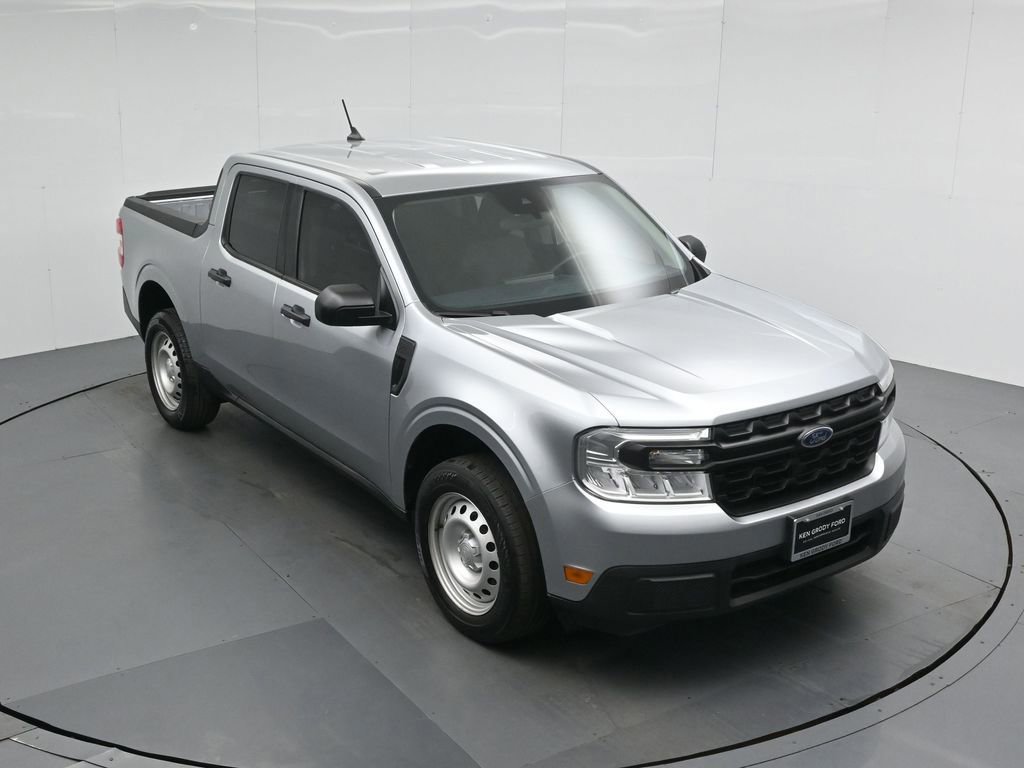Certified 2023 Ford Maverick XL image 4
