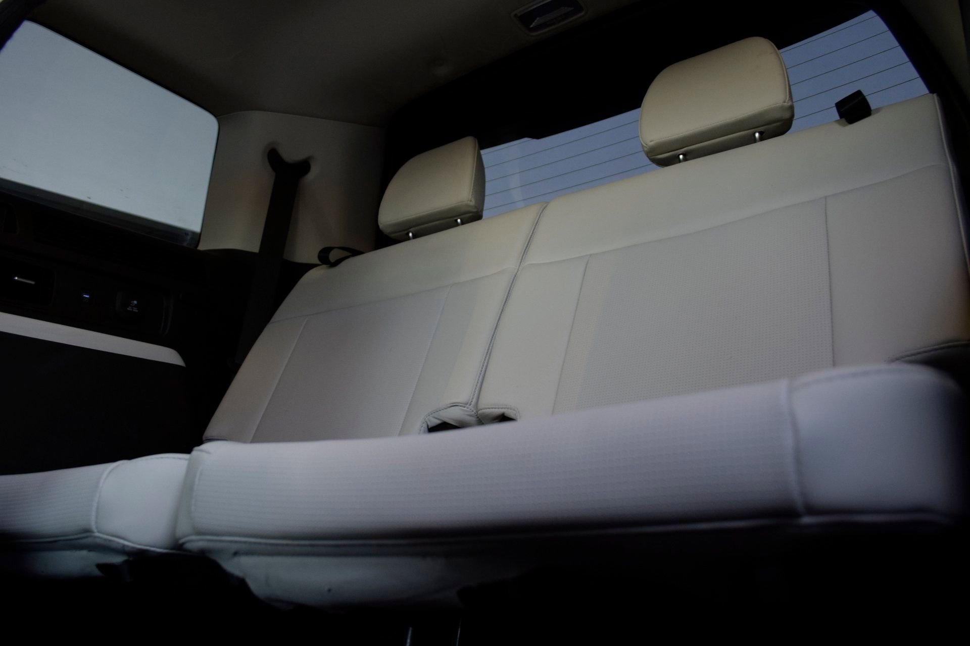 Used 2025 Hyundai Santa Fe Calligraphy image 21