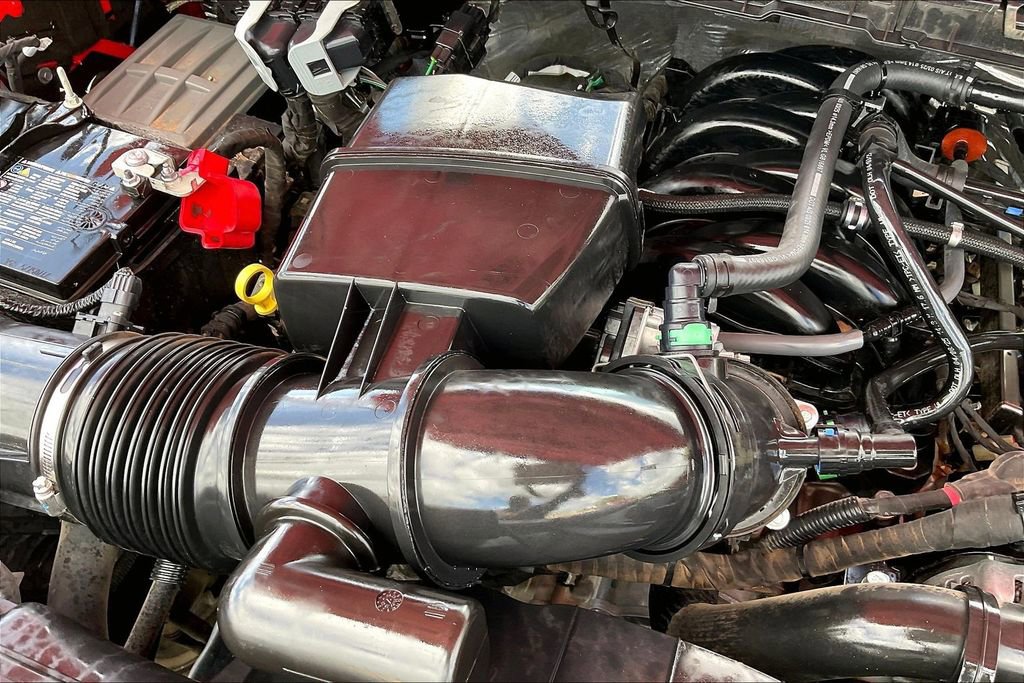 Certified 2025 Ford F350 XLT AWD/4WD image 23