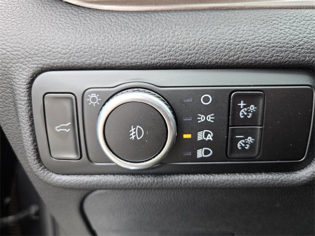 Certified 2024 Ford Explorer Limited image 32