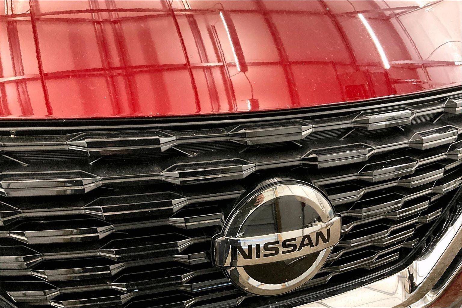 Used 2021 Nissan Rogue SV image 29