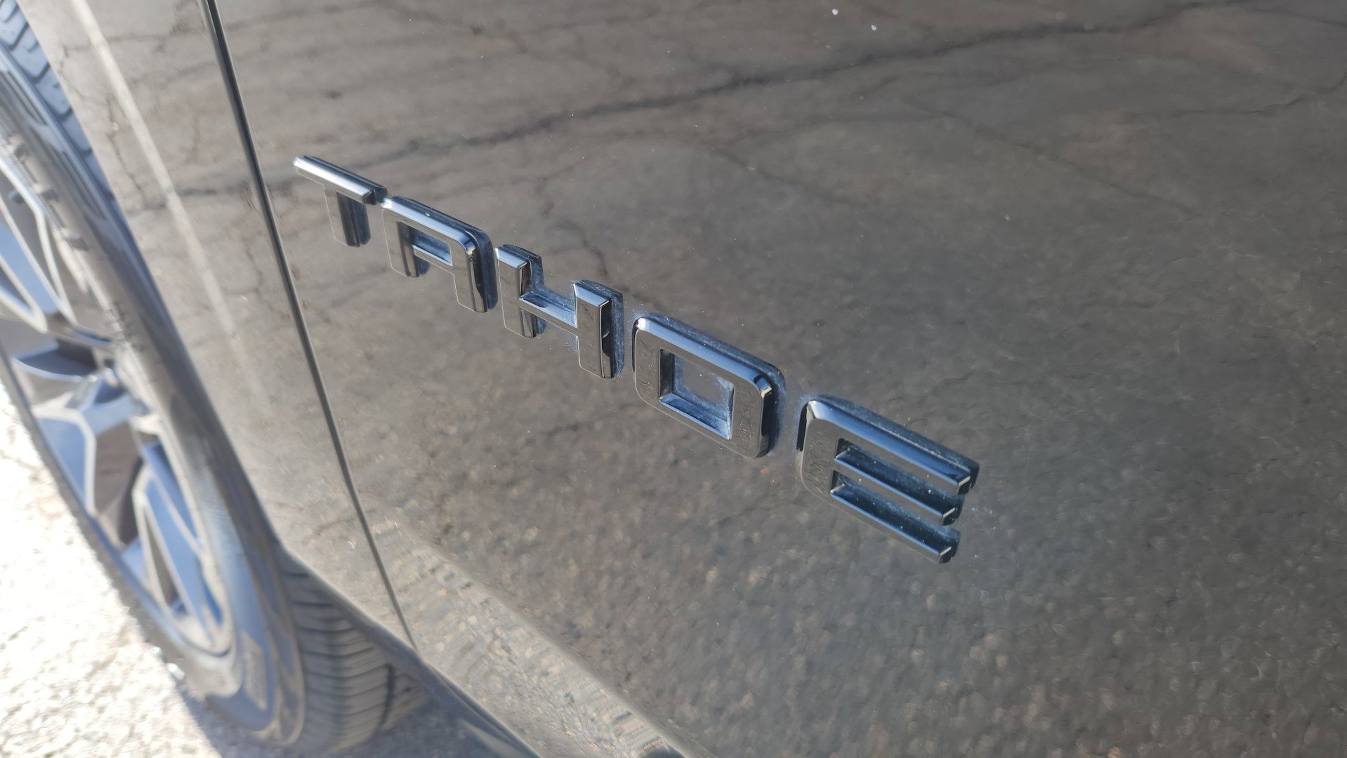 Used 2022 Chevrolet Tahoe Z71 w/ Luxury Package image 24