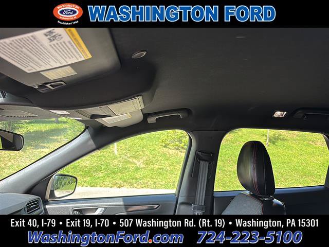 Certified 2023 Ford Escape ST-Line w/ Tech Pack #1 AWD/4WD image 15