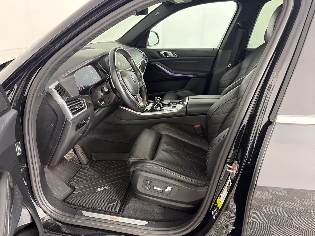 Used 2023 BMW X5 xDrive40i AWD/4WD image 11