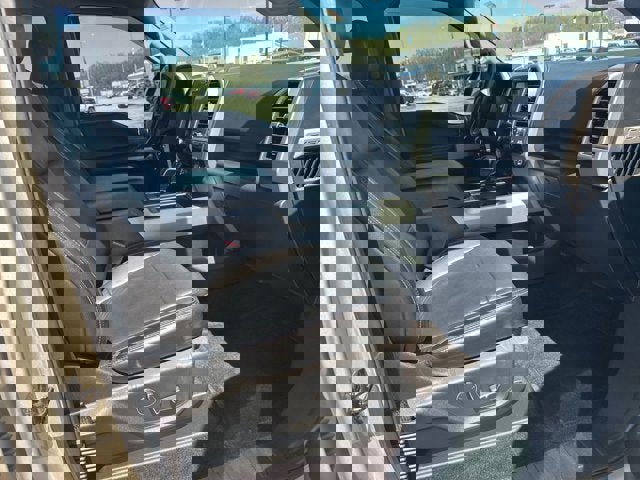 Certified 2017 Ford F150 Lariat image 11