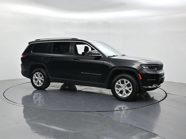Used 2023 Jeep Grand Cherokee L Limited AWD/4WD image 3