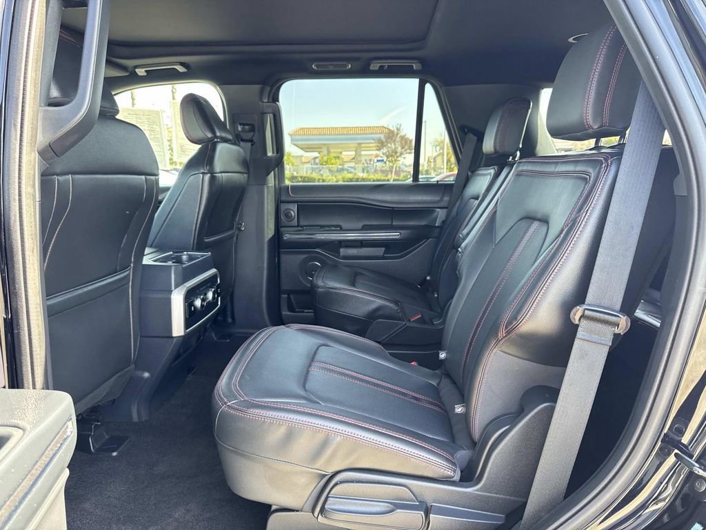 Certified 2022 Ford Expedition Limited image 24