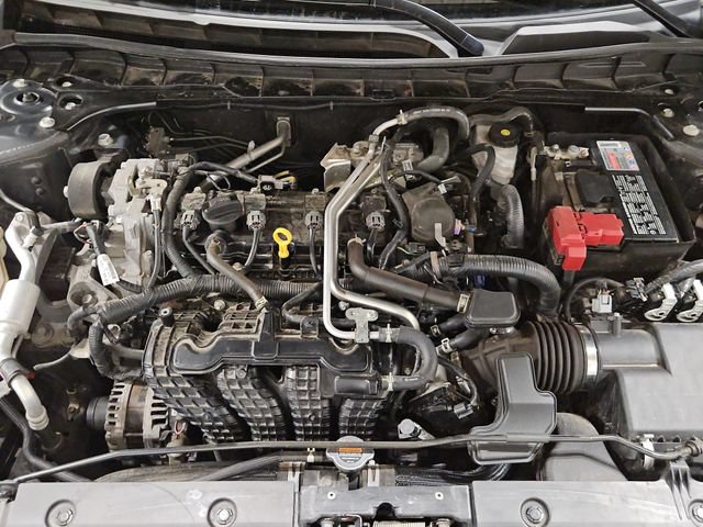 Used 2024 Nissan Altima 2.5 SR FWD image 27