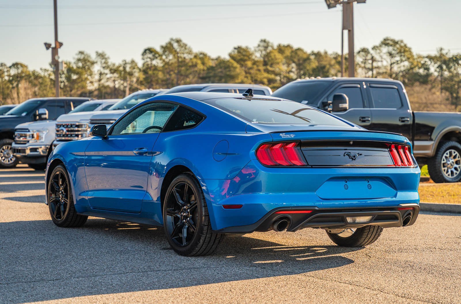 Certified 2020 Ford Mustang EcoBoost w/ Black Accent Package image 4