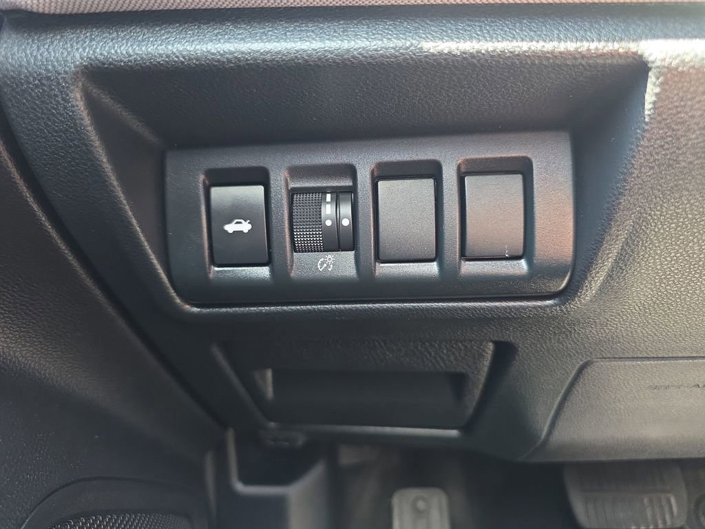 Used 2023 Subaru Legacy Premium AWD/4WD image 41