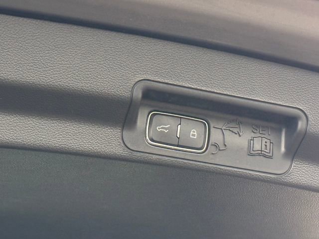 Certified 2023 Ford Explorer XLT w/ Equipment Group 202A image 28