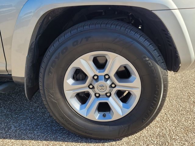 Used 2019 Toyota 4Runner SR5 Premium image 10