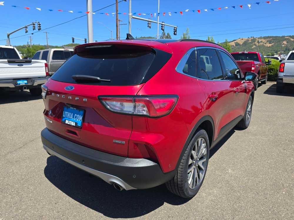 Certified 2020 Ford Escape Titanium w/ Titanium Premium Package 2.0 AWD/4WD image 5