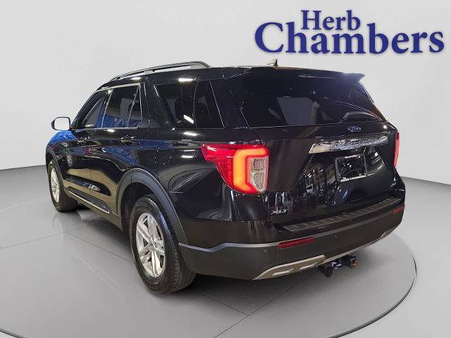 Certified 2022 Ford Explorer XLT w/ Equipment Group 202A AWD/4WD image 3