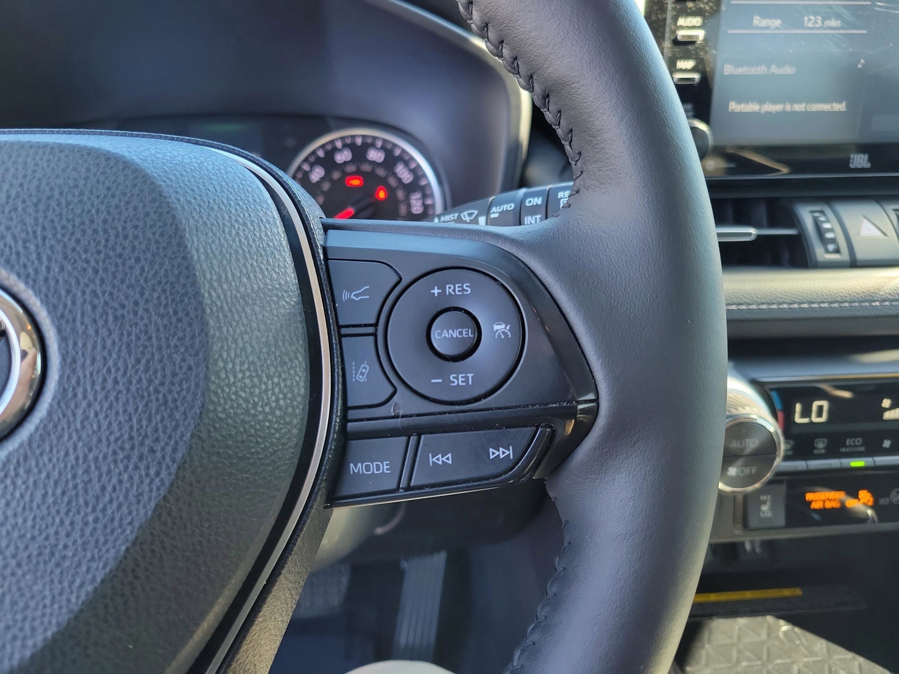 Used 2019 Toyota RAV4 XLE Premium w/ Advanced Technology Package image 11