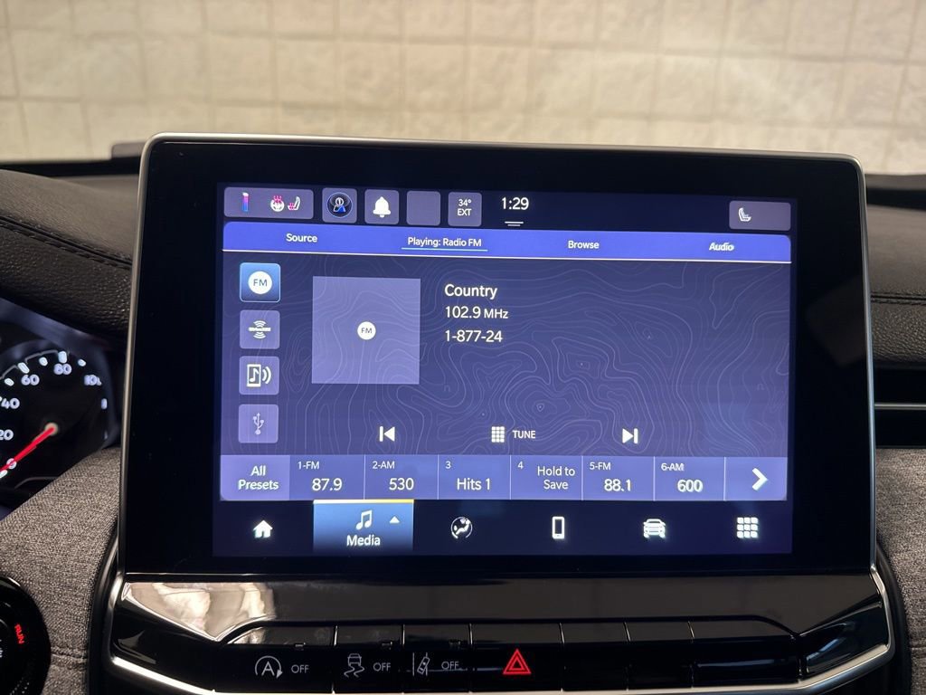 Used 2023 Jeep Compass Latitude image 20