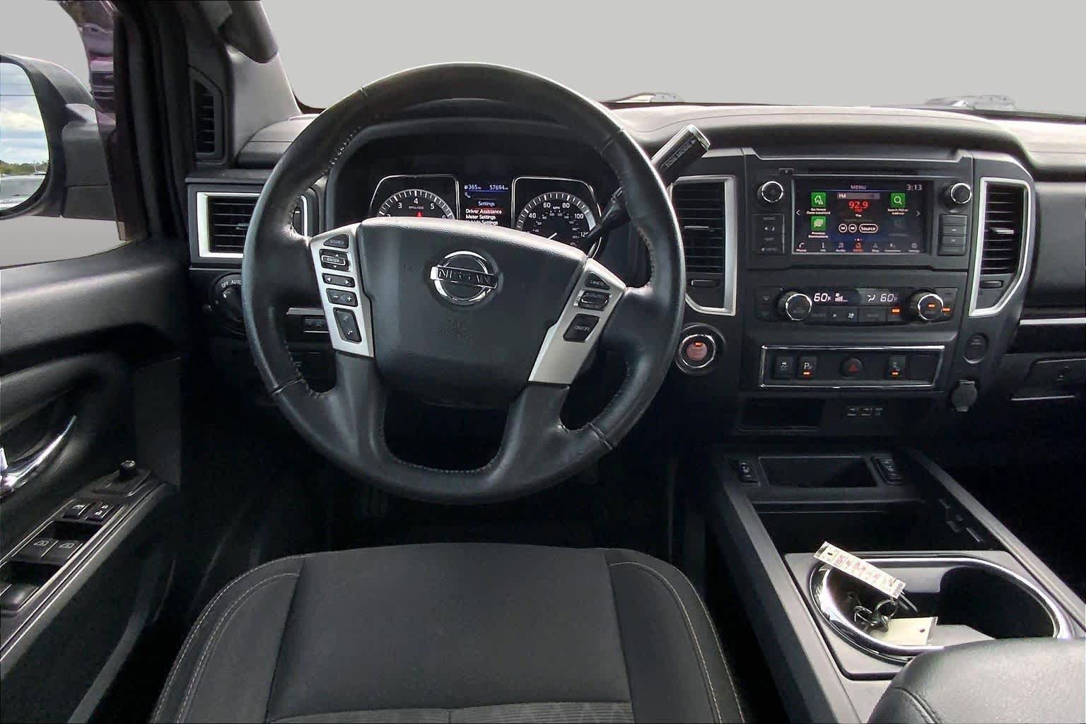 Used 2019 Nissan Titan SV w/ SV Convenience Package RWD image 6