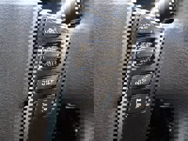 Used 2024 Nissan Frontier SV w/ Technology Package image 20