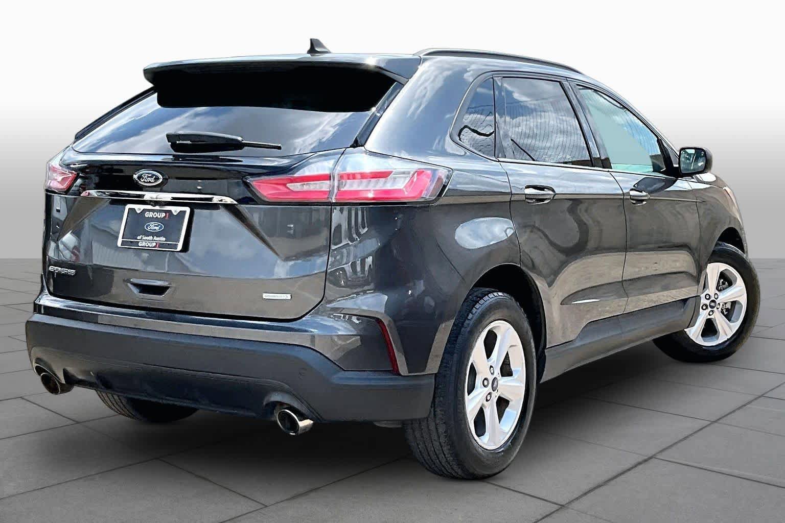Certified 2020 Ford Edge SE FWD image 13
