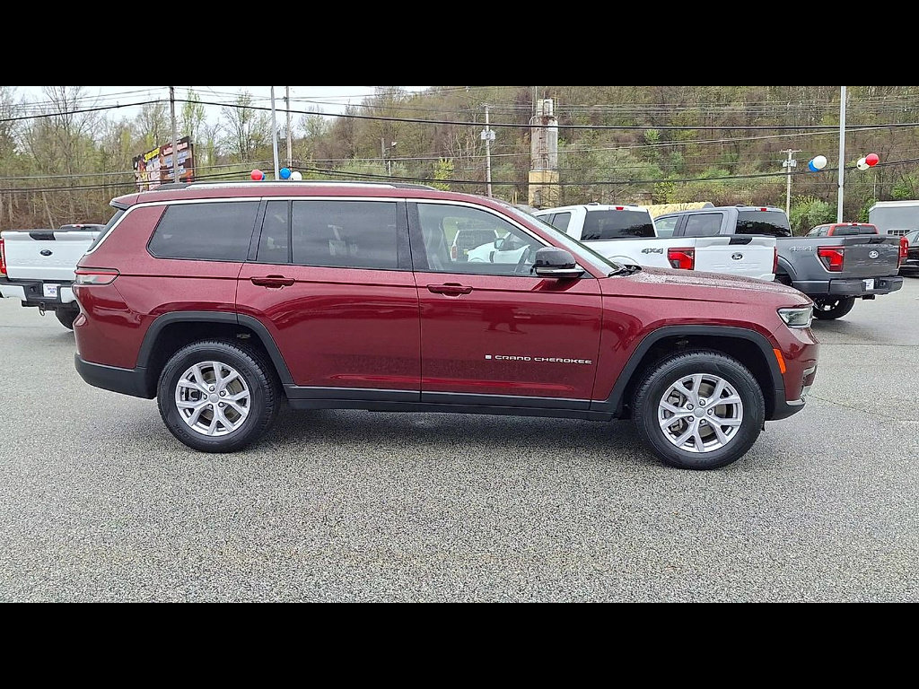 Used 2022 Jeep Grand Cherokee L Limited AWD/4WD image 9
