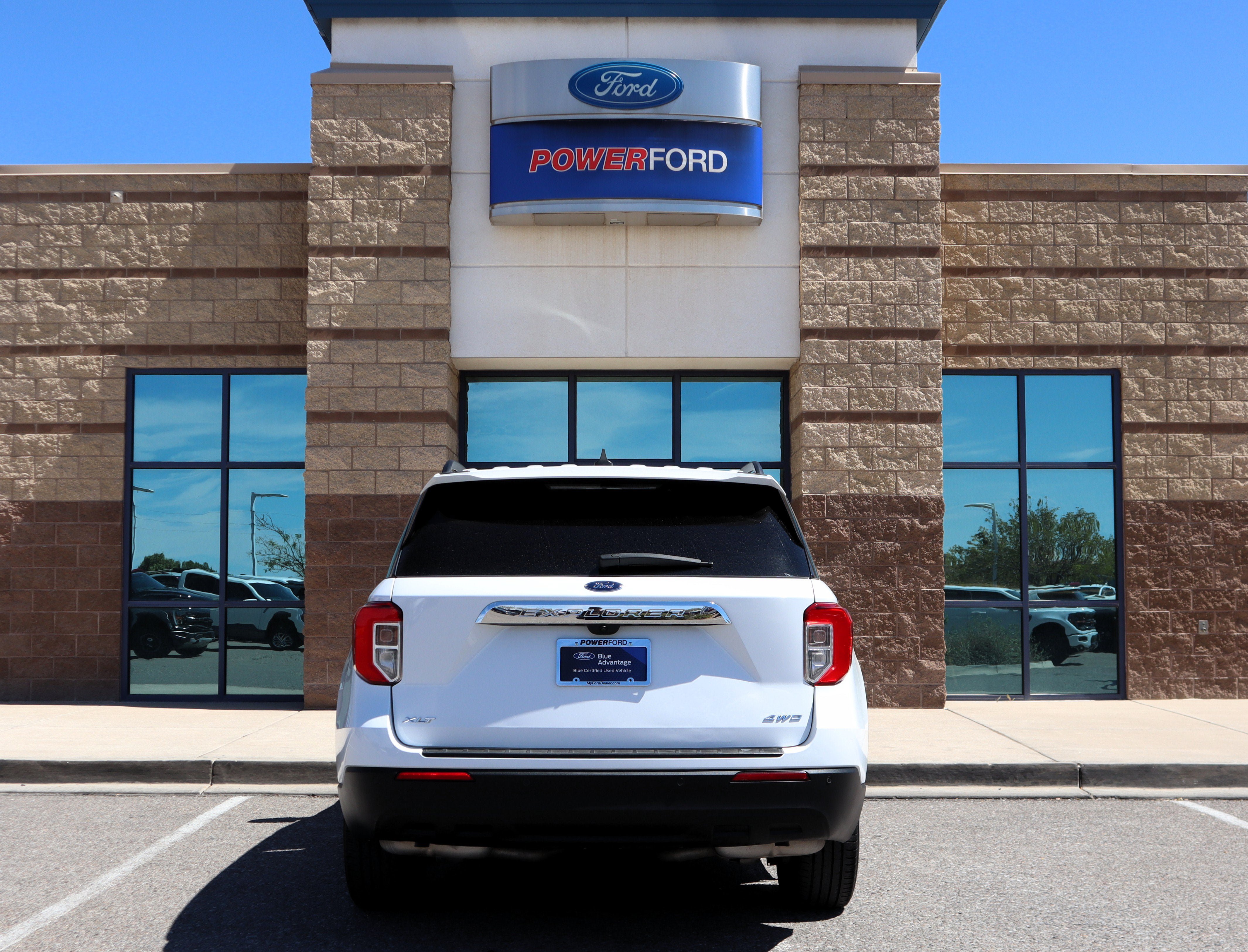 Certified 2023 Ford Explorer XLT AWD/4WD image 7