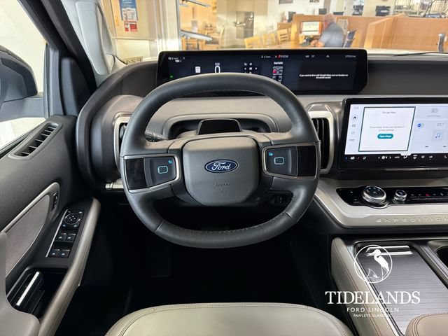 Certified 2025 Ford Expedition Active RWD image 17